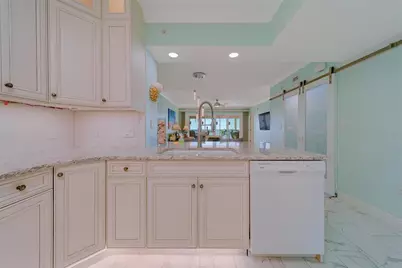 16450 Gulf Boulevard #565, North Redington Beach, FL 33708 - Photo 15