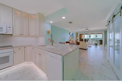 16450 Gulf Boulevard #565, North Redington Beach, FL 33708 - Photo 11
