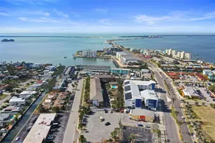 460 Paula Dr S, Dunedin, FL 34698 - Photo 31