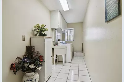 2113 Malcolm Drive, Palm Harbor, FL 34684 - Photo 17