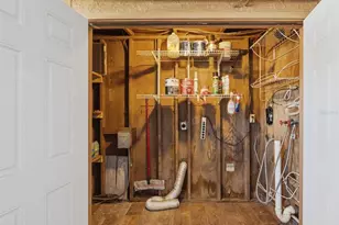 1829 Clearbrooke Dr, Clearwater, FL 33760 - Photo 39