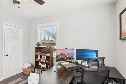 704 W Fribley Street, Tampa, FL 33603 - Photo 17