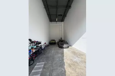 6500 Motor Enclave Way #1216, Tampa, FL 33610 - Photo 5