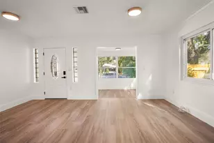 1520 20th Ave N, Saint Petersburg, FL 33704 - Photo 7