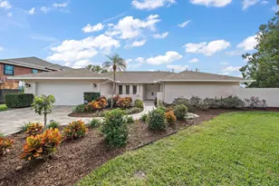 7574 Cumberland Ct, Seminole, FL 33777 - Photo 1