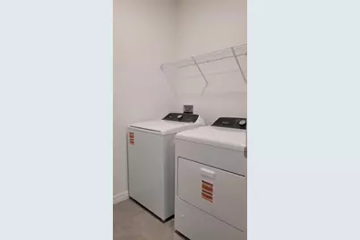 2919 Gardiner Lane, Zephyrhills, FL 33541 - Photo 11