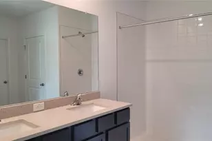 2919 Gardiner Ln, Zephyrhills, FL 33541 - Photo 7