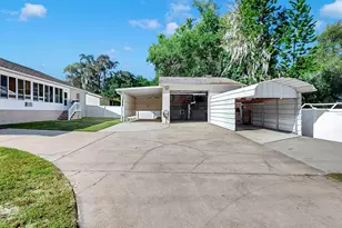 914 Woodland Dr, Seffner, FL 33584 - Photo 49