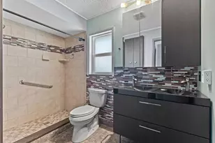 7118 Lexington Cir, Brooksville, FL 34602 - Photo 17