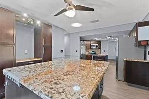 7118 Lexington Cir, Brooksville, FL 34602 - Photo 13