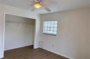 4112 Ashford Green Pl, Tampa, FL 33613 - Photo 15