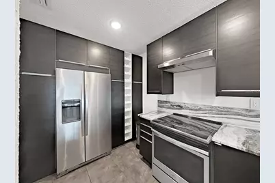 121 Brandy Wine Drive #121, Largo, FL 33771 - Photo 9