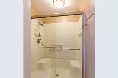 6109 Creston Street, Zephyrhills, FL 33542 - Photo 17