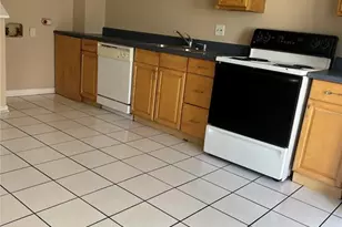 7323 Jackson Springs Rd, Tampa, FL 33634 - Photo 3