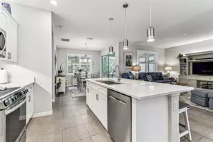 32813 Sand Creek Dr, Wesley Chapel, FL 33543 - Photo 7