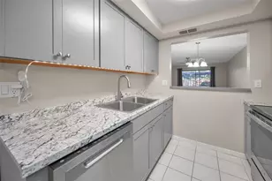 2971 Estancia Blvd, Clearwater, FL 33761 - Photo 9