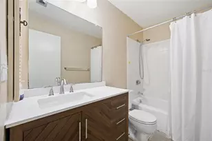 3244 38th Way S, Saint Petersburg, FL 33711 - Photo 11
