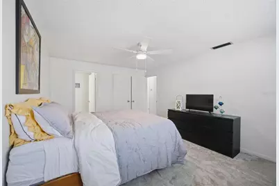 3244 38th Way S #B, Saint Petersburg, FL 33711 - Photo 11