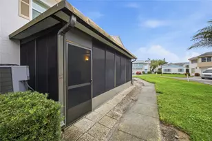 3244 38th Way S, Saint Petersburg, FL 33711 - Photo 23