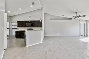 1309 Franford Dr, Brandon, FL 33511 - Photo 19