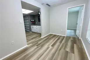 1020 85th Ave N, Saint Petersburg, FL 33702 - Photo 11
