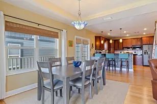 5429 Essex Ave S, Gulfport, FL 33707 - Photo 11