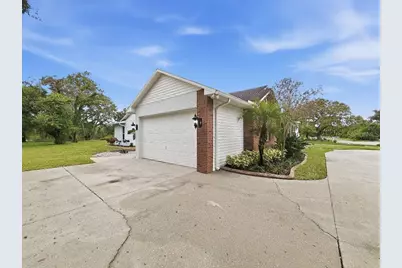8805 Crosswood Court, Riverview, FL 33578 - Photo 61