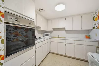 2042 Australia Way W #34, Clearwater, FL 33763 - Photo 9