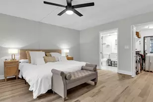 10192 Seminole Island Dr, Largo, FL 33773 - Photo 15