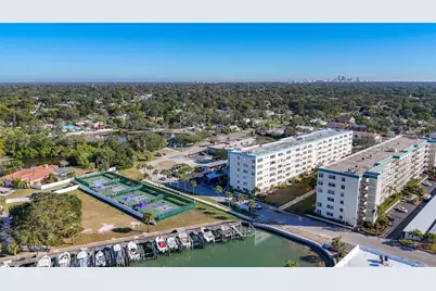 2850 59th Street S #209, Gulfport, FL 33707 - Photo 21