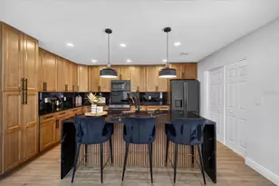 10709 Dowry Ave, Tampa, FL 33615 - Photo 11