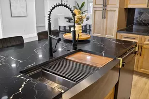 10709 Dowry Ave, Tampa, FL 33615 - Photo 15