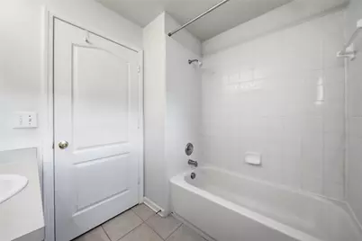 30525 Lanesborough Circle, Wesley Chapel, FL 33543 - Photo 15