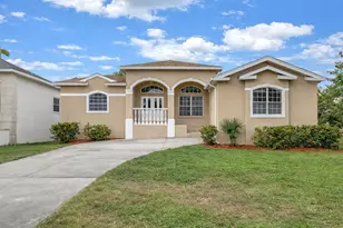 7380 Pebble Beach Ln, Seminole, FL 33777 - Photo 1