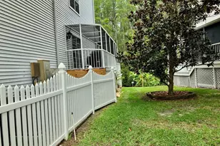 2015 Vista Del Sol Cir, Lutz, FL 33558 - Photo 35