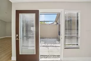 679 Bonnie Blvd, Palm Harbor, FL 34684 - Photo 53