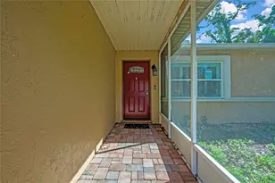 2441 Dustin Cir, Spring Hill, FL 34608 - Photo 7