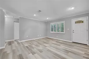 2441 Dustin Cir, Spring Hill, FL 34608 - Photo 9