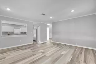 2441 Dustin Cir, Spring Hill, FL 34608 - Photo 11