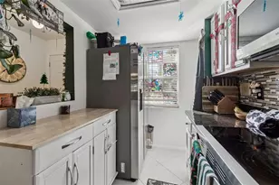 6681 121st Ave, Largo, FL 33773 - Photo 9