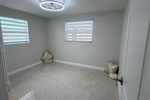 87 Oakwood Dr, Dunedin, FL 34698 - Photo 31