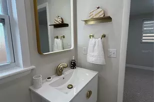 87 Oakwood Dr, Dunedin, FL 34698 - Photo 37