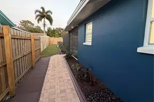 87 Oakwood Dr, Dunedin, FL 34698 - Photo 51