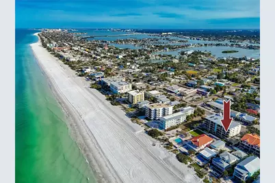 1300 Gulf Boulevard #301, Indian Rocks Beach, FL 33785 - Photo 1