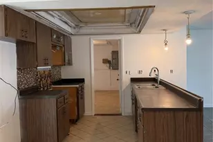 2230 Albright Dr, Clearwater, FL 33765 - Photo 9