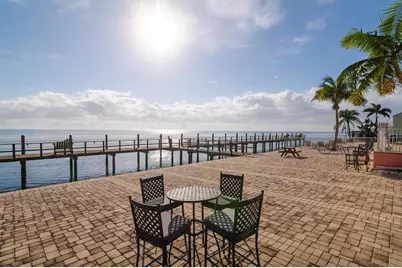 5215 Coquina Key Drive SE #A, Saint Petersburg, FL 33705 - Photo 37