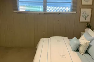 7901 40th Ave N, Saint Petersburg, FL 33709 - Photo 9