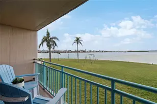 1 Key Capri, Treasure Island, FL 33706 - Photo 15