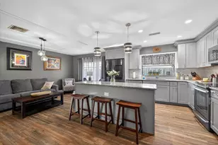 8021 Cedar Run Dr, Port Richey, FL 34668 - Photo 15