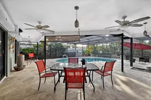 8021 Cedar Run Dr, Port Richey, FL 34668 - Photo 21